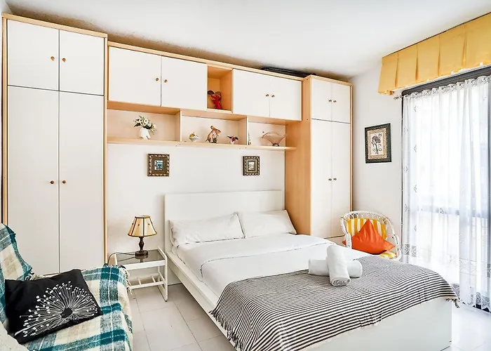 Espanhouse Simona Estudio Lejlighed